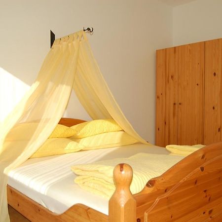 Ferienwohnung Maks Und Kris Sankt Andrä bei Frauenkirchen Екстериор снимка